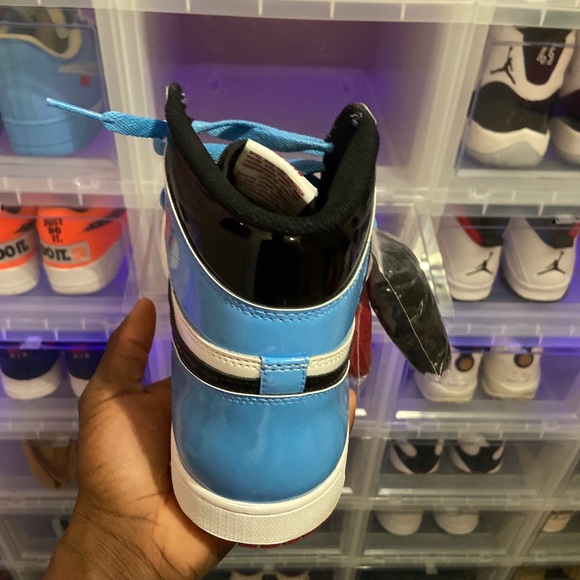 Jordan 1 - Picture 7 of 8